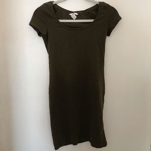 Green H&M t-shirt dress